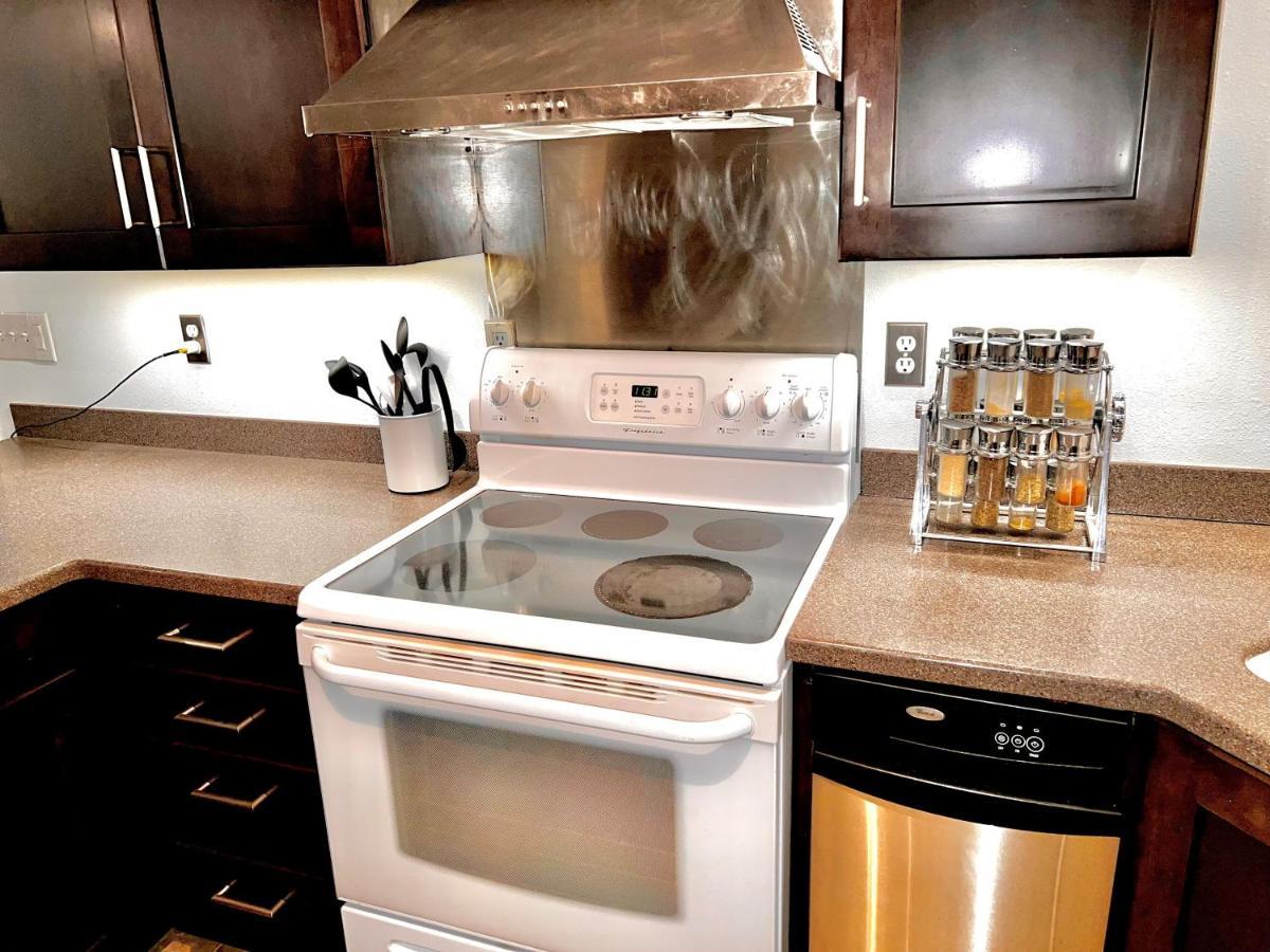 Newly Remodeled Spacious Units, Minutes From Mountains, Inlet, Downtown And Airport Anchorage Exterior photo
